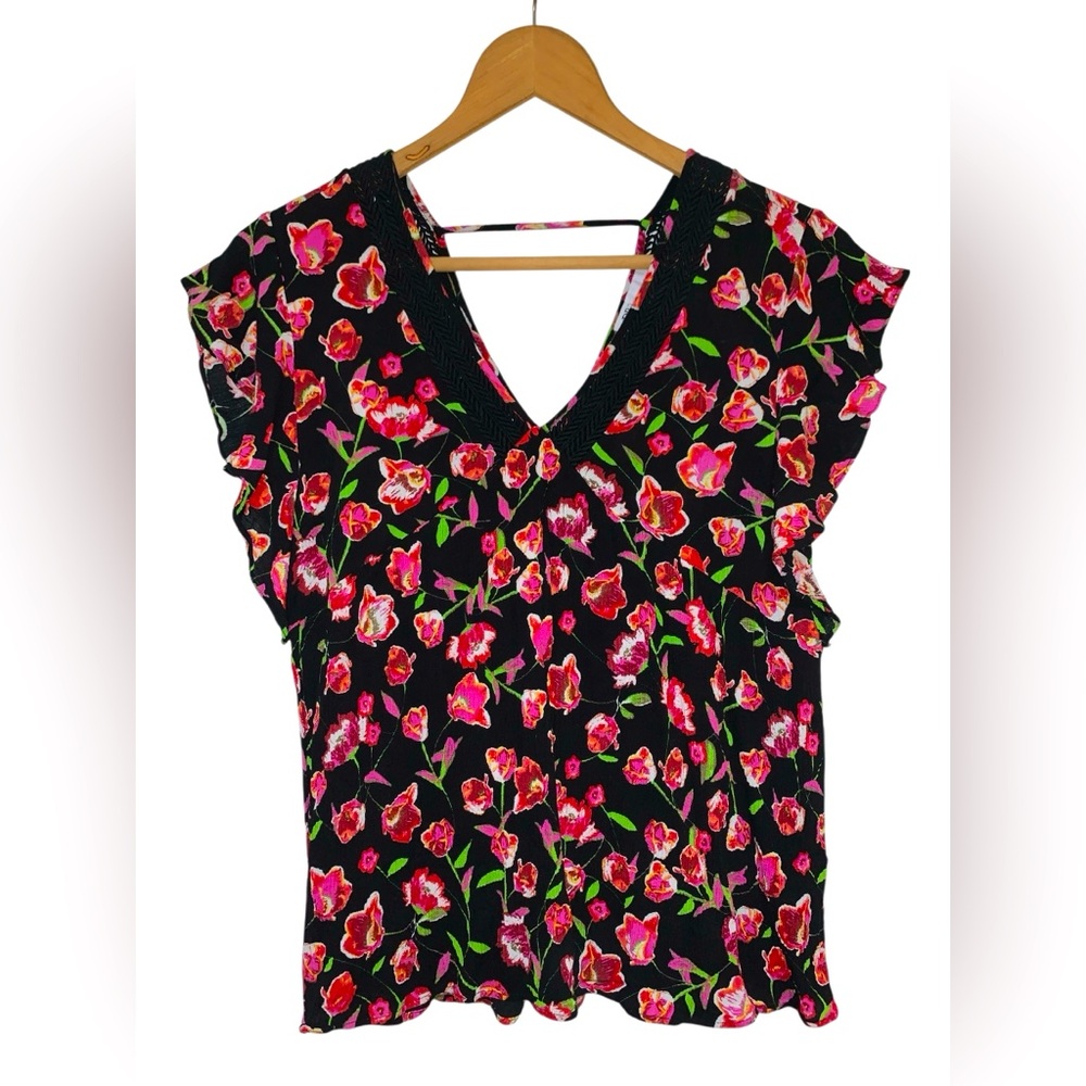 DR2 Floral Cap Sleeve Bouse Size M
